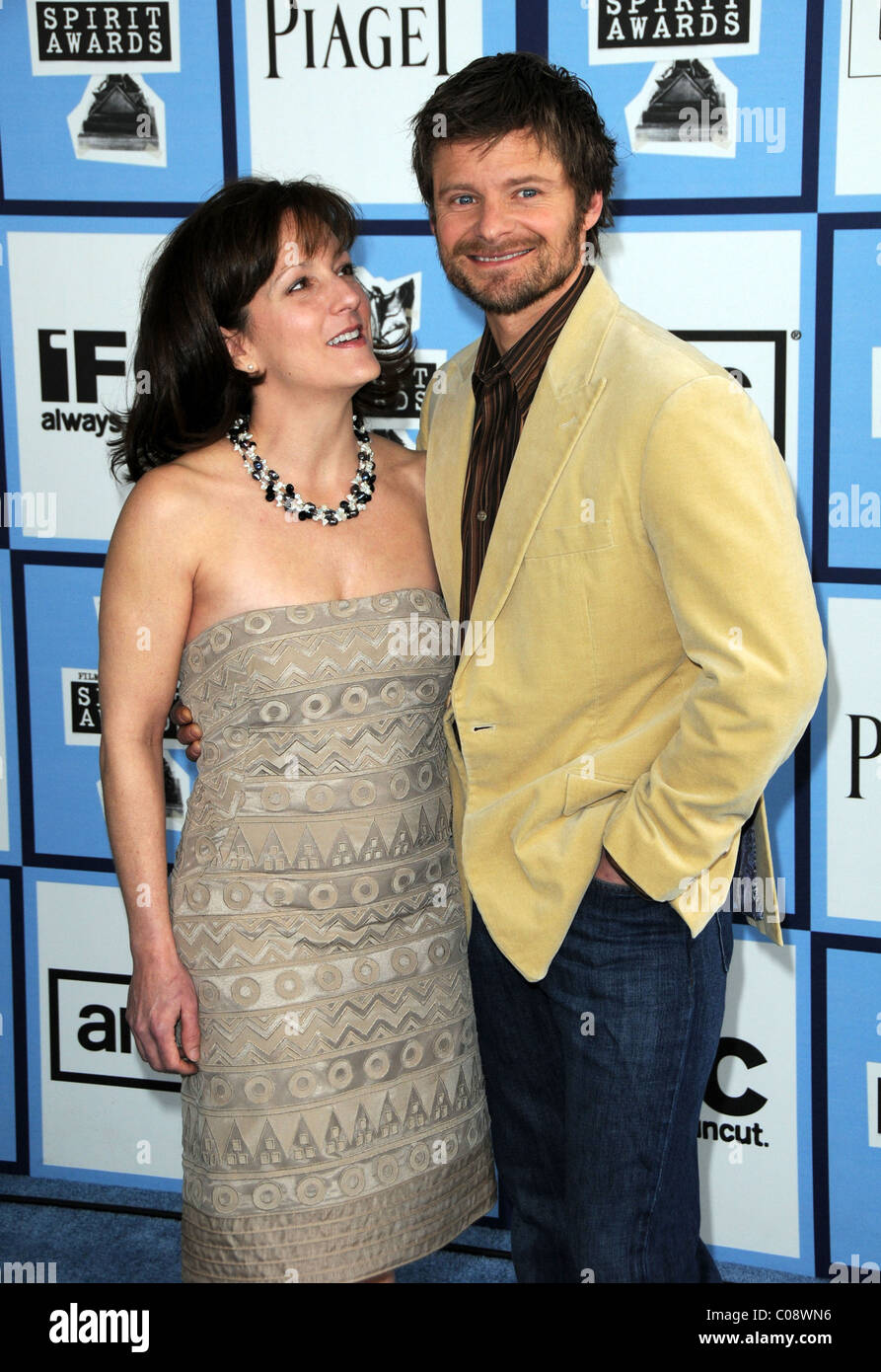 Steve Zahn and wife 2008 Film Independent's Spirit Awards at the ..., حجم الصورة 893x1390