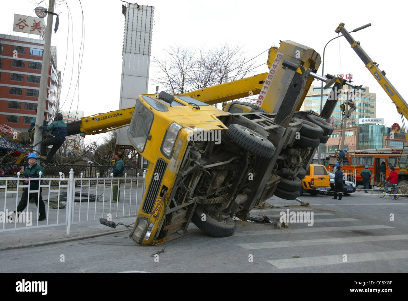 CRANE CRASH MIRACLE Miraculously no one was hurt after this crane