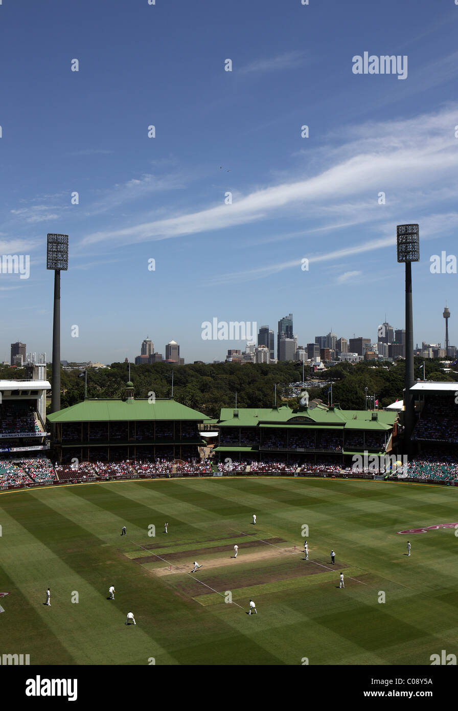 The back drop of Sydney provides a spectacular backdrop to the Sydney Cricket Ground during Sydney test matches. Stock Photo