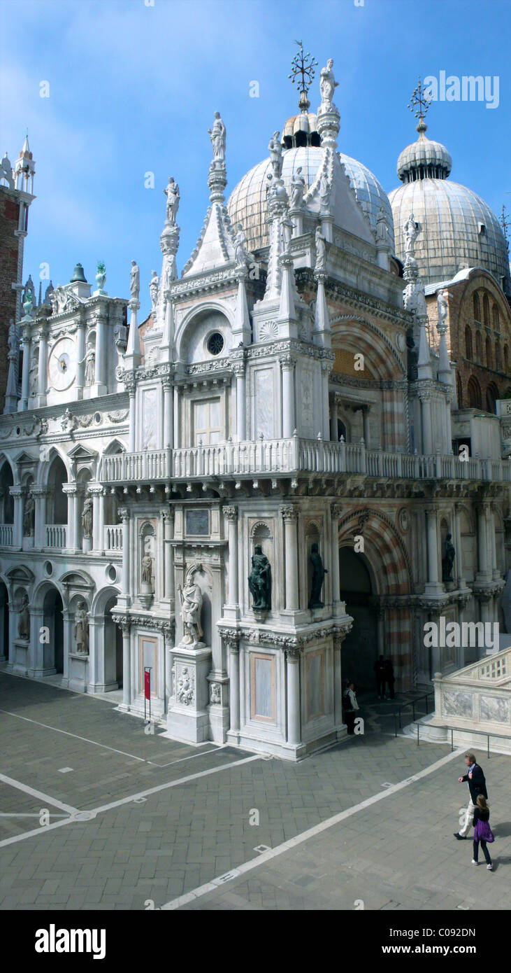 Venetian Palace High Resolution Stock Photography and Images - Alamy