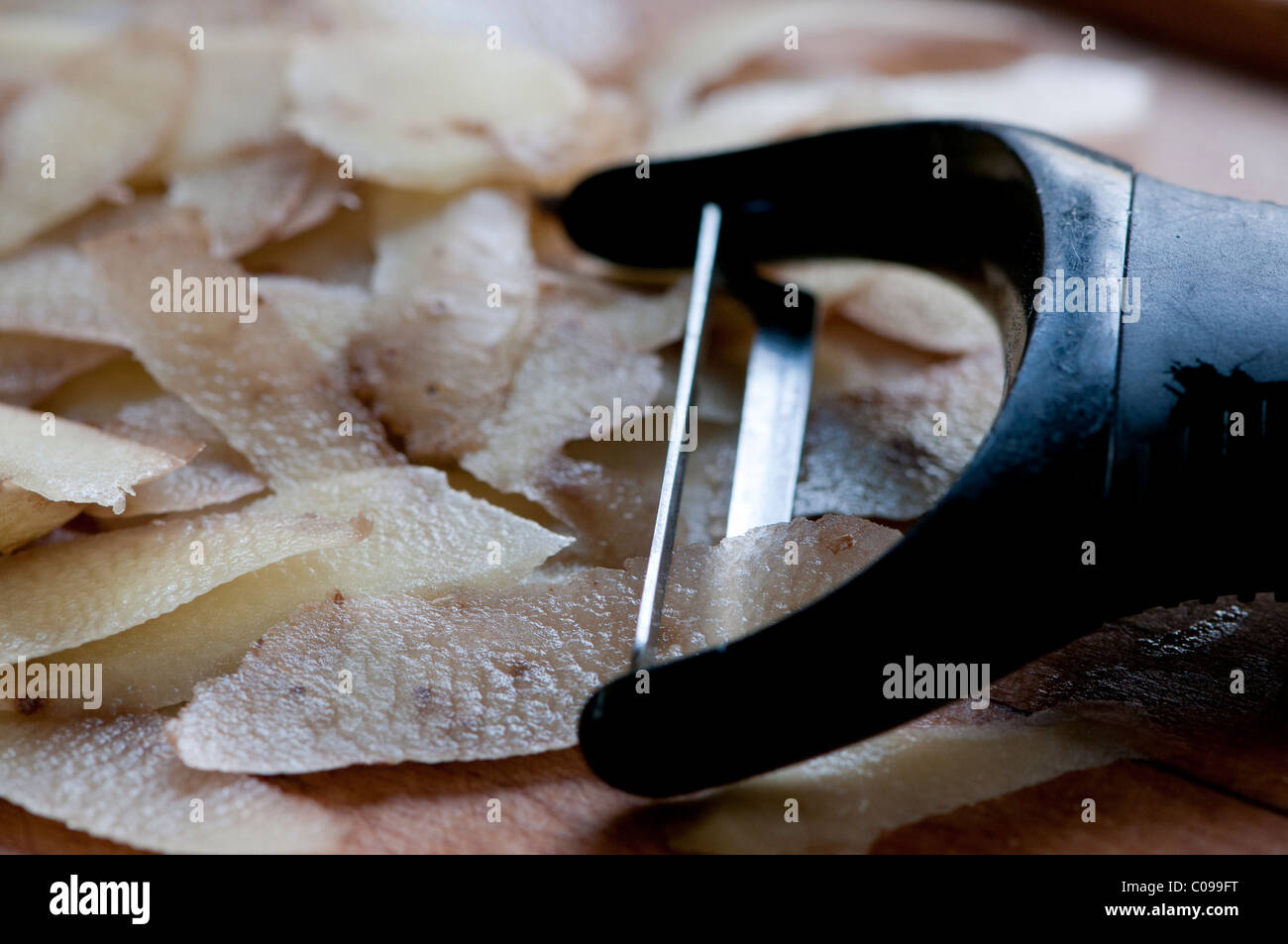 Potato cutter hi-res stock photography and images - Alamy