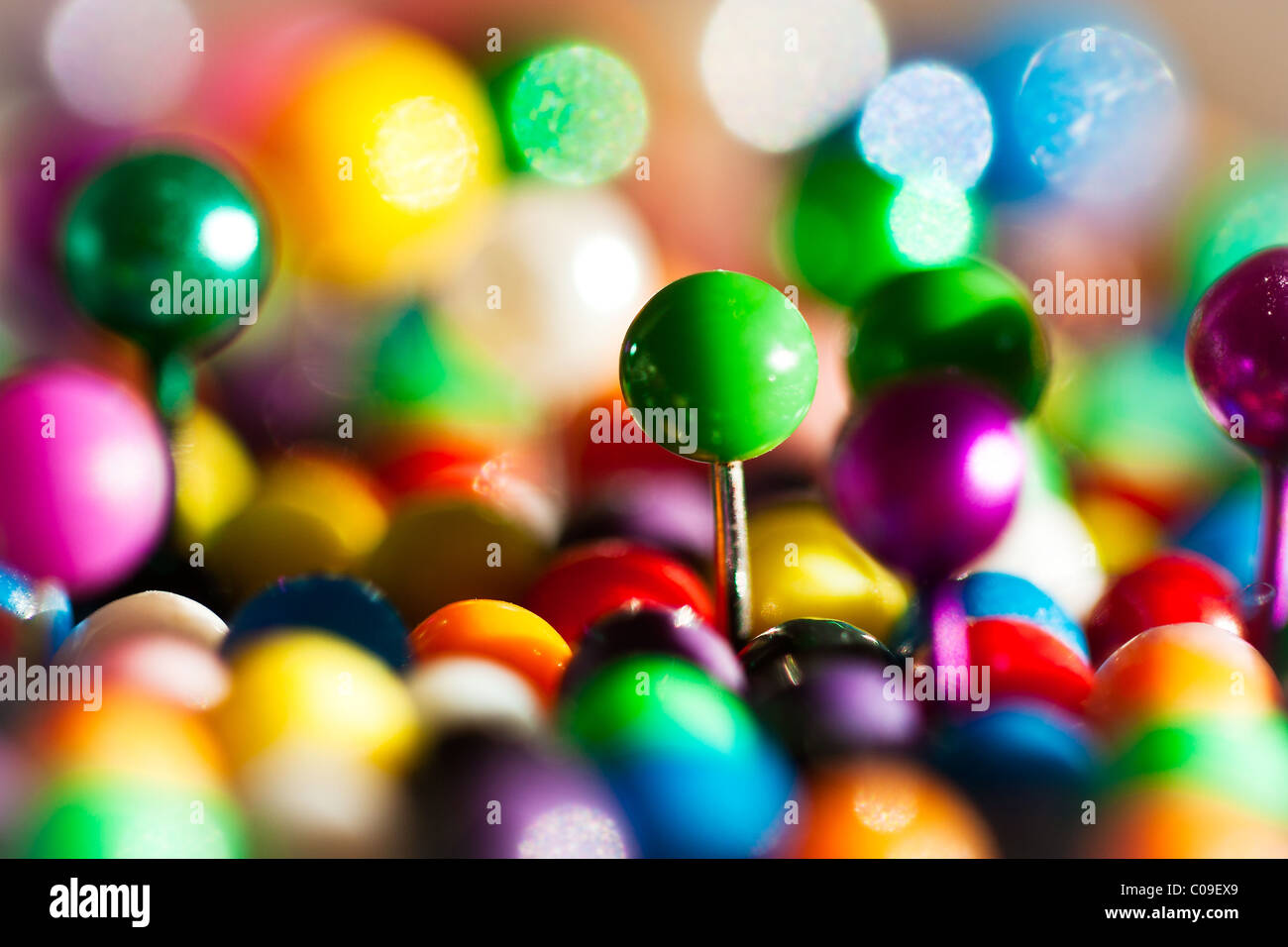Circle pins hi-res stock photography and images - Alamy