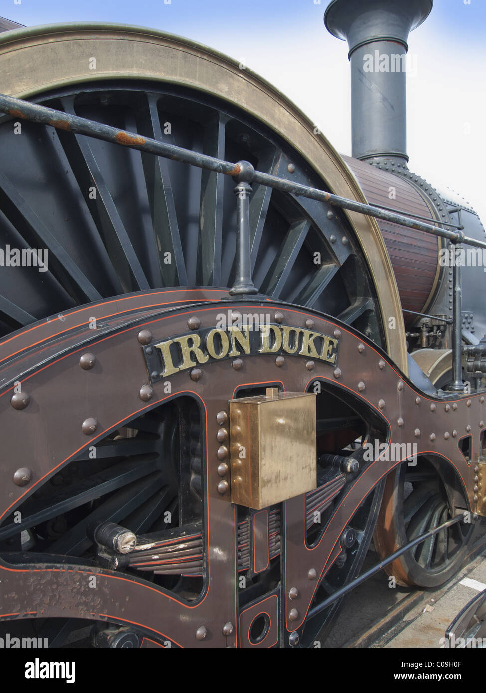 gloucestershire warwickshire railway toddington station station iron