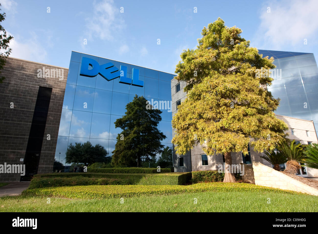 Corporate headquarters of Dell Inc., a mulitnational computer and information-technology company based in Round Rock Texas Stock Photo