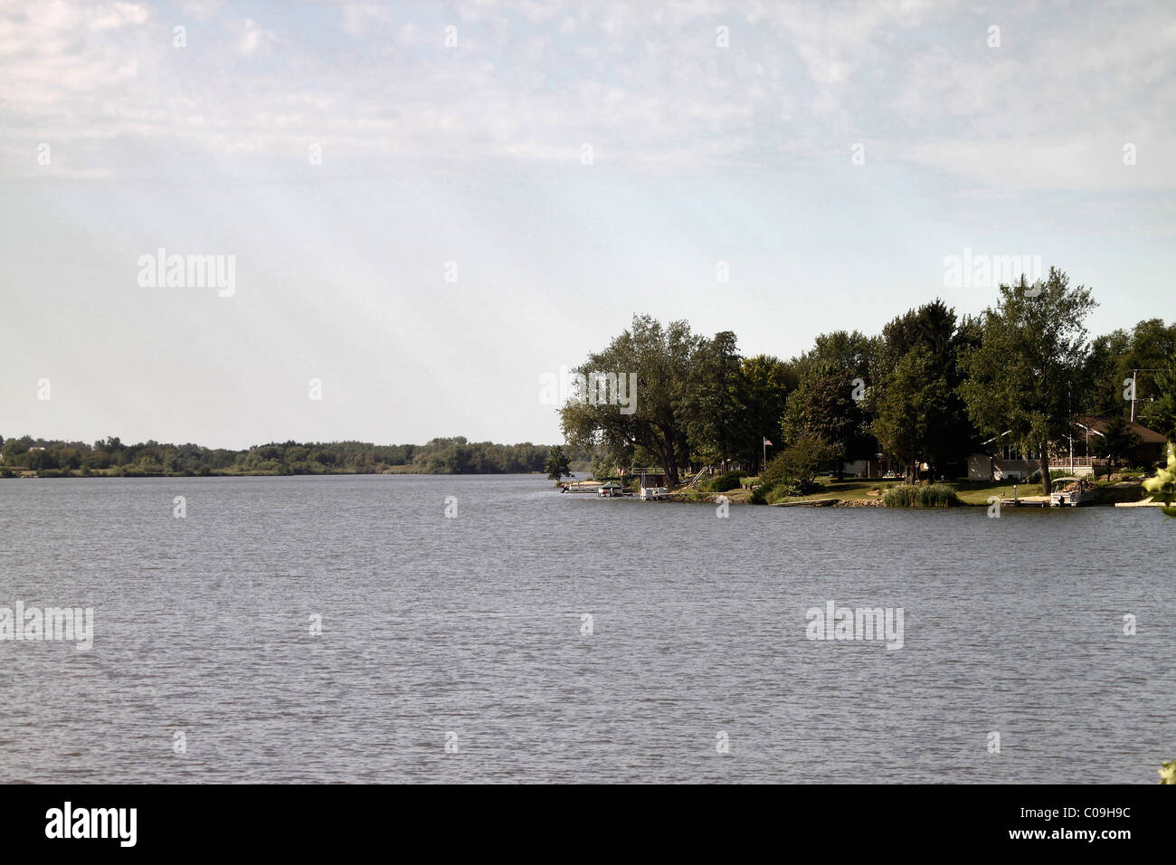 Homes on Cedar Lake Nashua Iowa Stock Photo Alamy