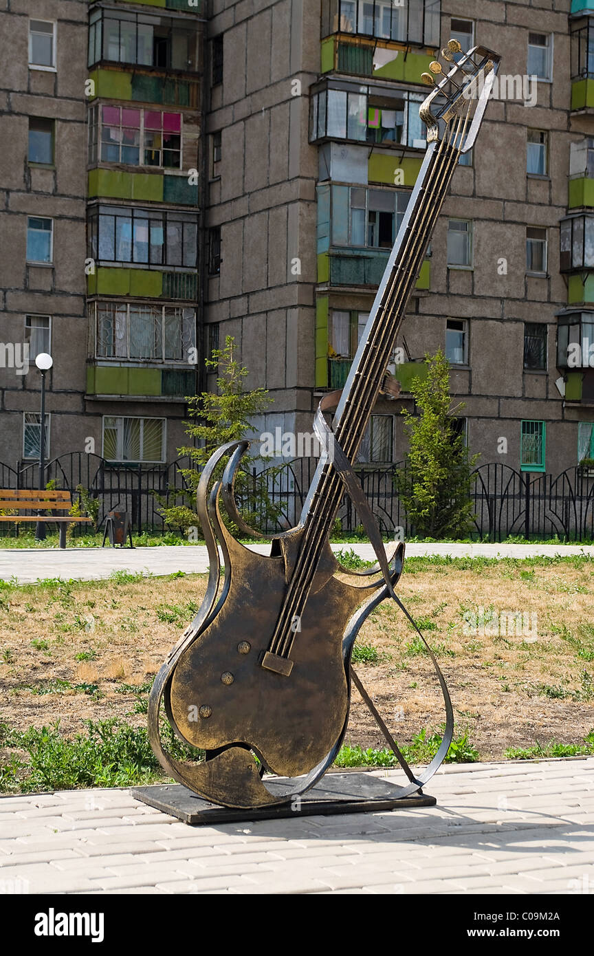 Musical statues a instruments from bronze in street of Chelyabinsk, Russia Stock Photo Alamy