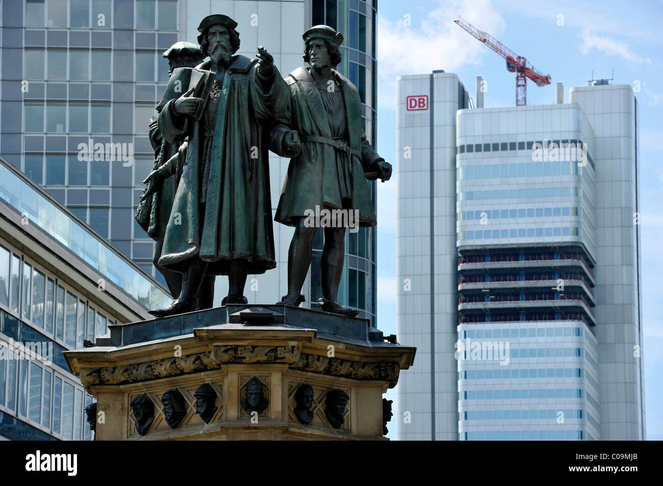Johannes Gutenberg monument, Deutsche Bahn German Railway skyscraper, Rossmarkt, Financial District, Frankfurt am Main, Hesse Stock Photo