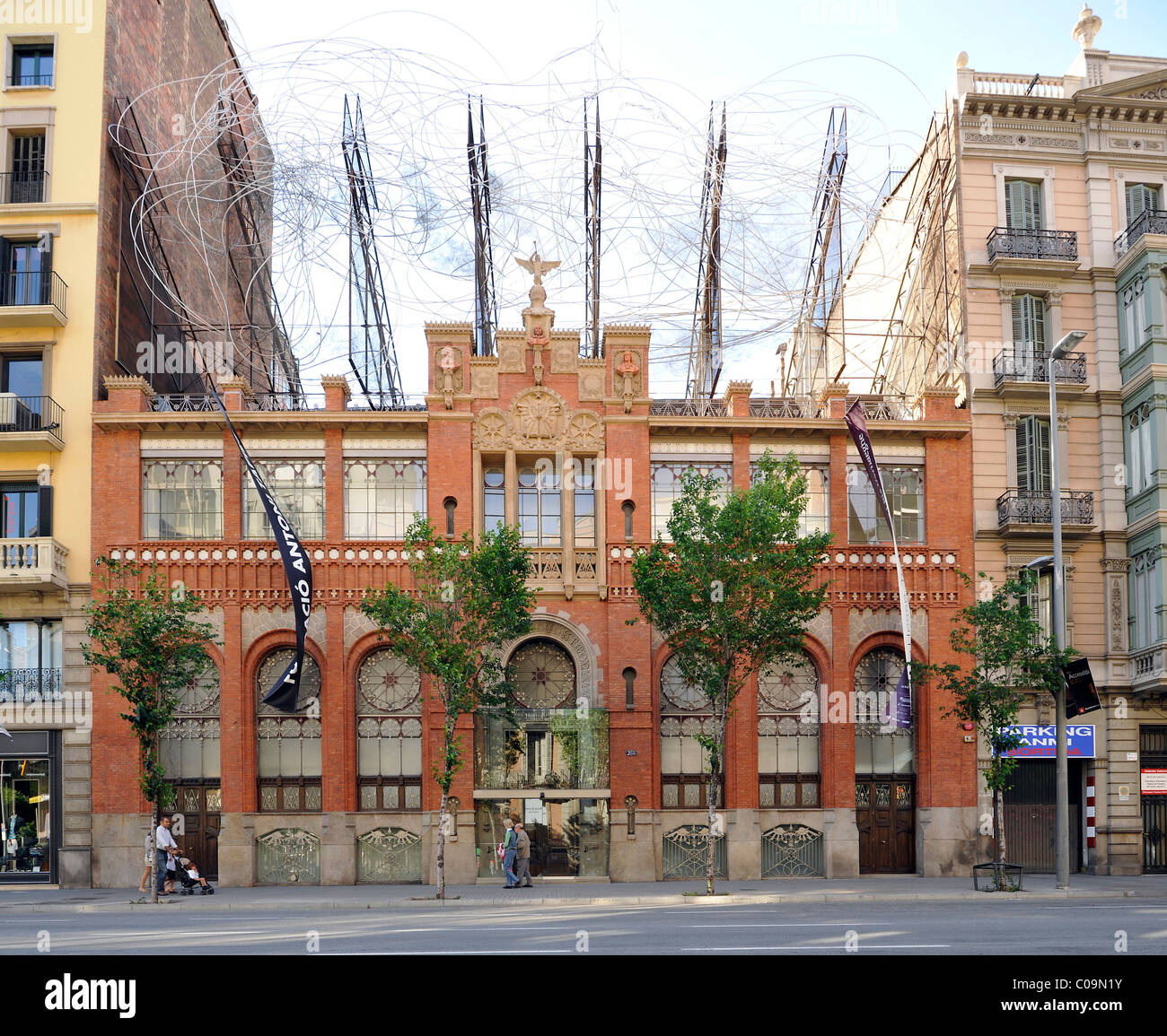 Cloud and chair art installation, Nuvole i Cadira, by Antoni Tàpies