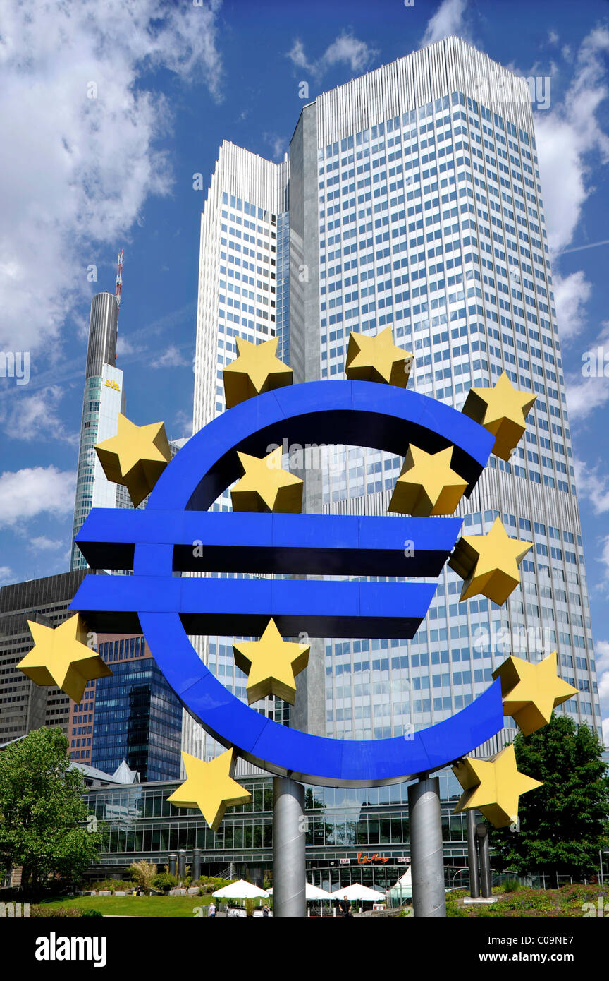 Euro sign, Commerzbank Tower, European Central Bank, ECB, Willy-Brandt-Platz square, financial district, Frankfurt am Main Stock Photo