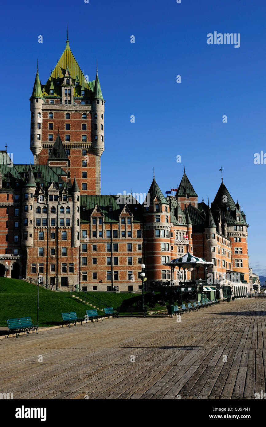 Frontenac castle hires stock photography and images Alamy