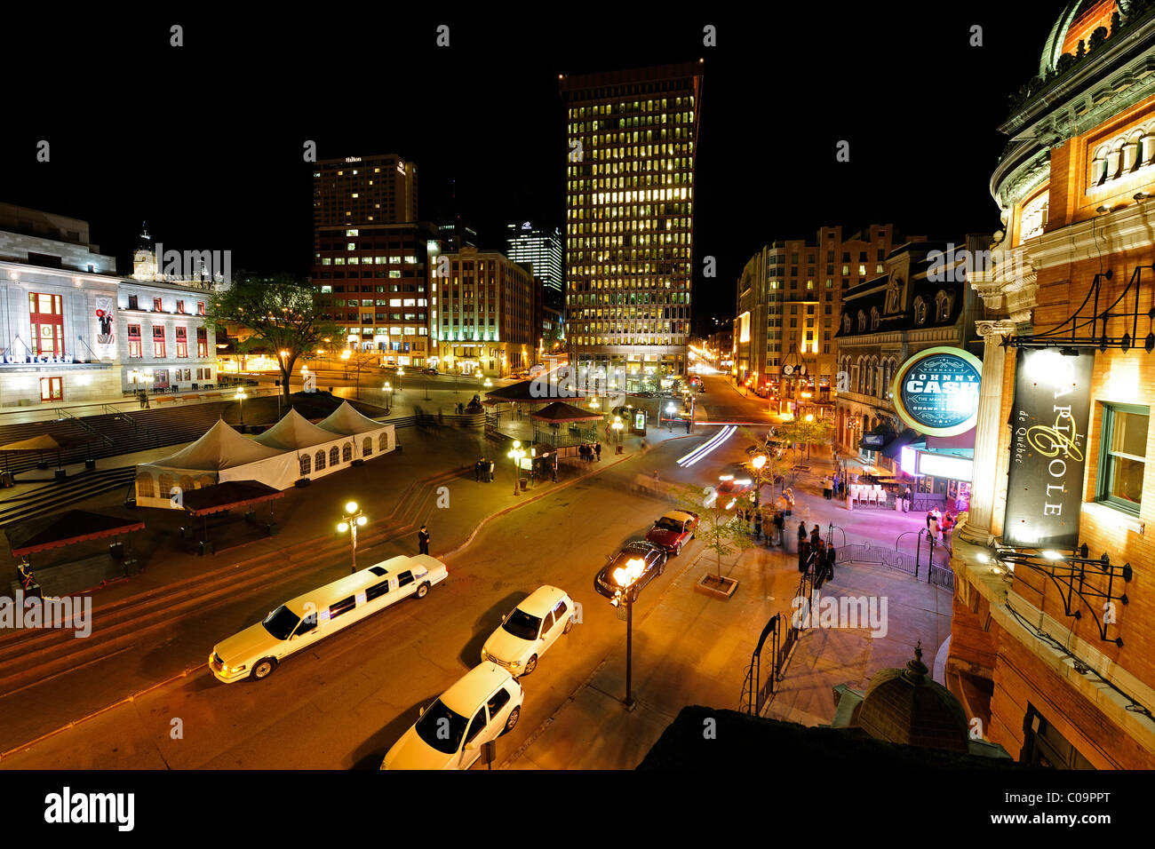 Night life on the Place d'Youville square, Quebec City, Quebec, Canada Stock Photo
