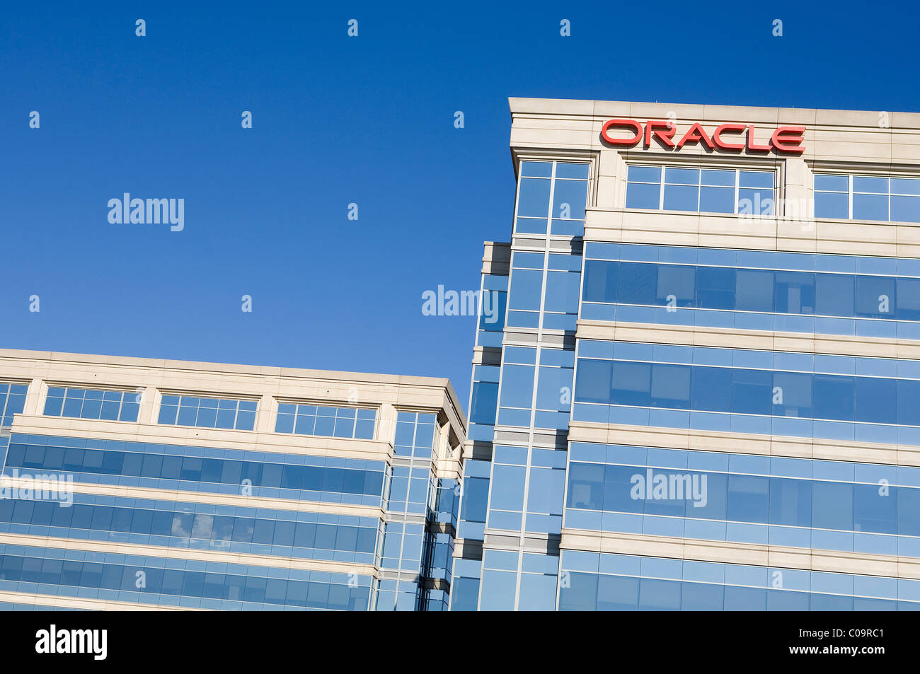 A Oracle office building complex Stock Photo - Alamy