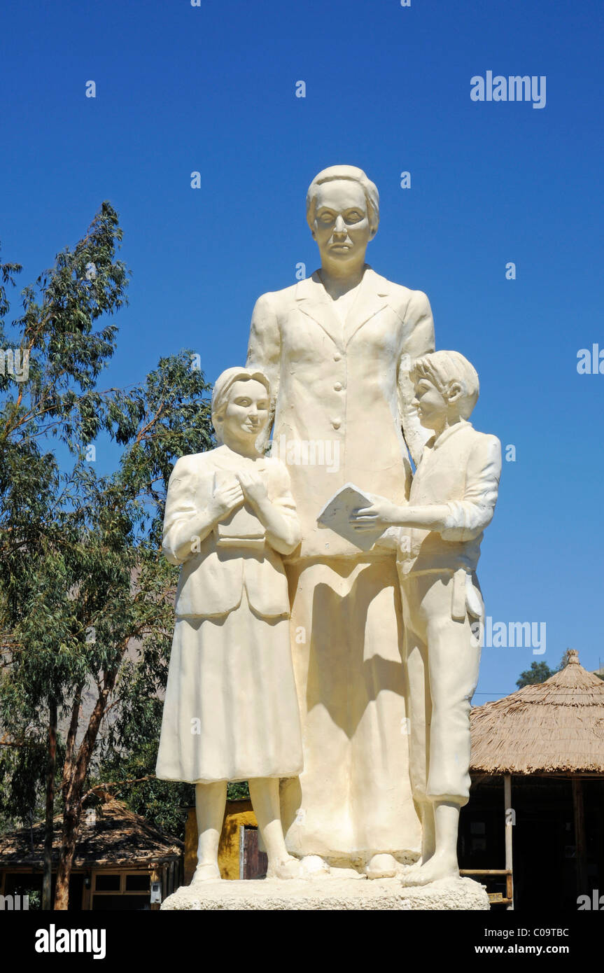 Monument, Gabriela Mistral, writer, Nobel laureate, school children, statue, Monte Grande, village, home, Vicuna, Valle d'Elqui Stock Photo