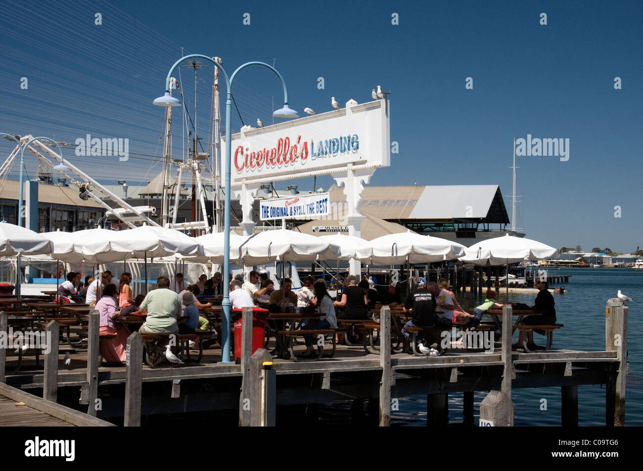 Lunching at Cicerello's Landing on the waterfront at Fremantle, Western Australia Stock Photo