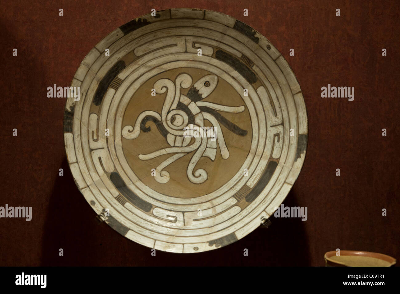 Olmec ceramic bowl with image of Quetzalcoatl from the Isla de Sacrificios (Island of Sacrifices) in Veracruz Mexico. Stock Photo