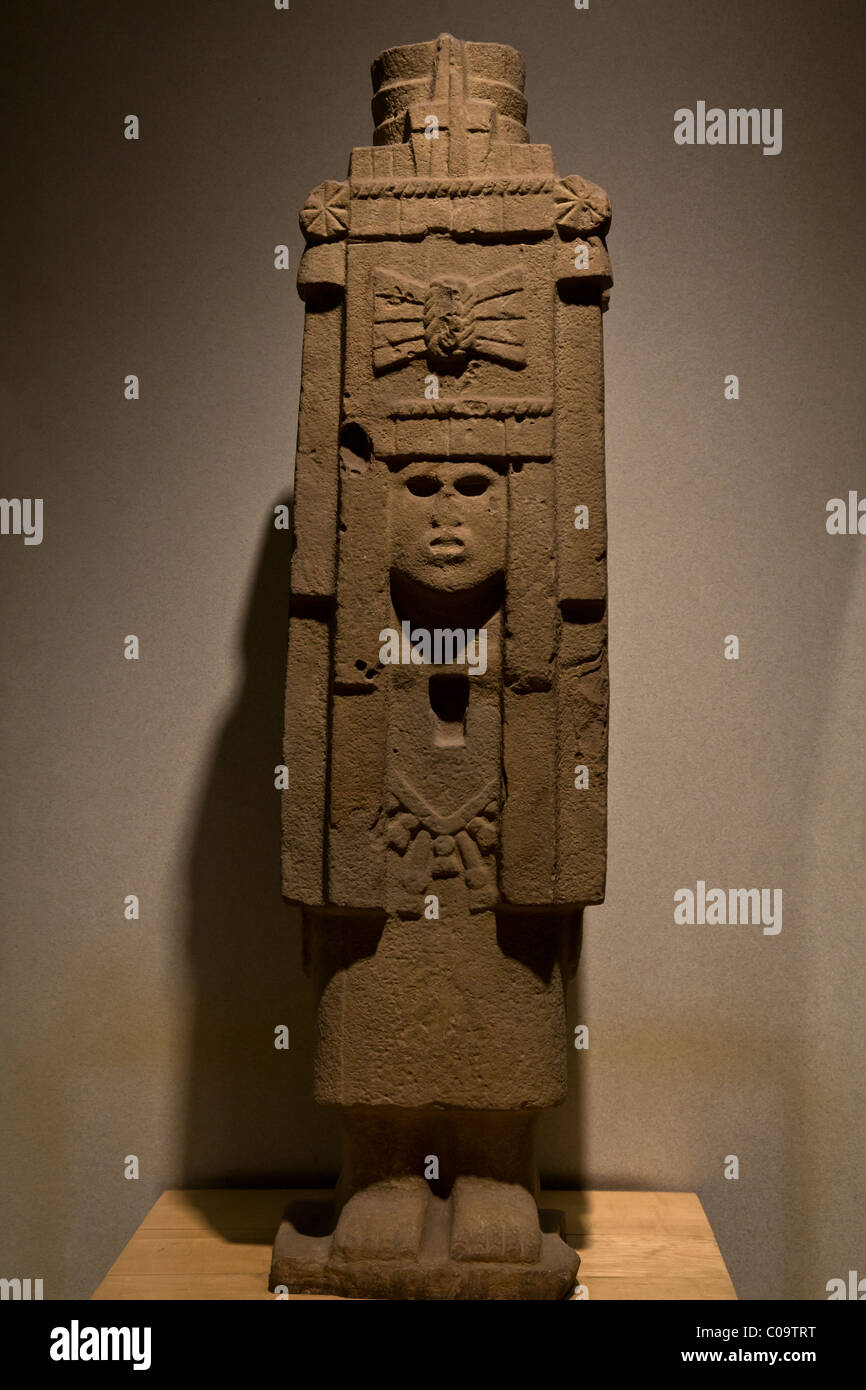 Huastec  (1250-521 CE) goddess statue from Veracruz, Mexico. National Museum of Anthropology, Mexico City. Stock Photo