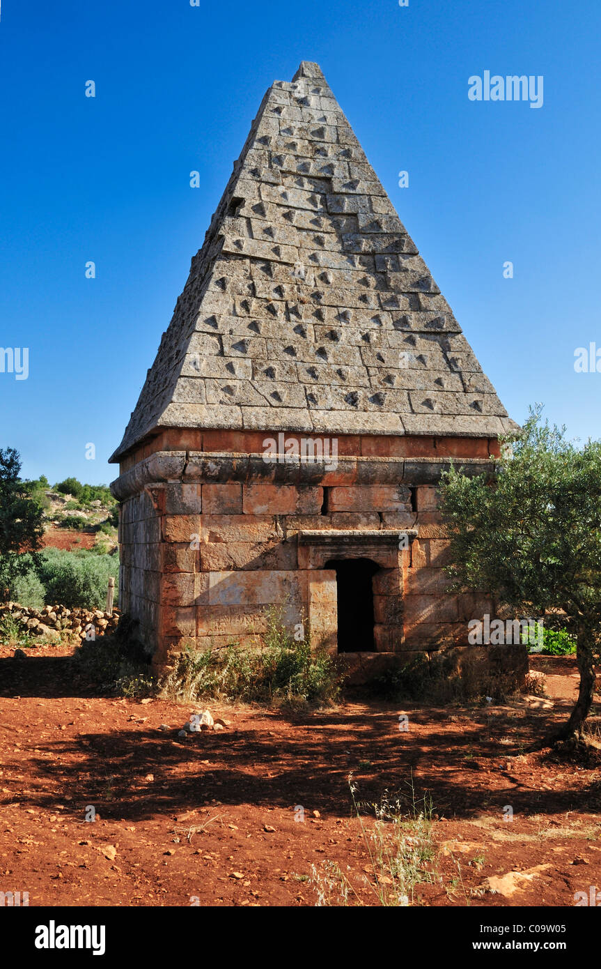 Byzantine tomb tower at the archeological site of Al-Bara, Dead Cities ...