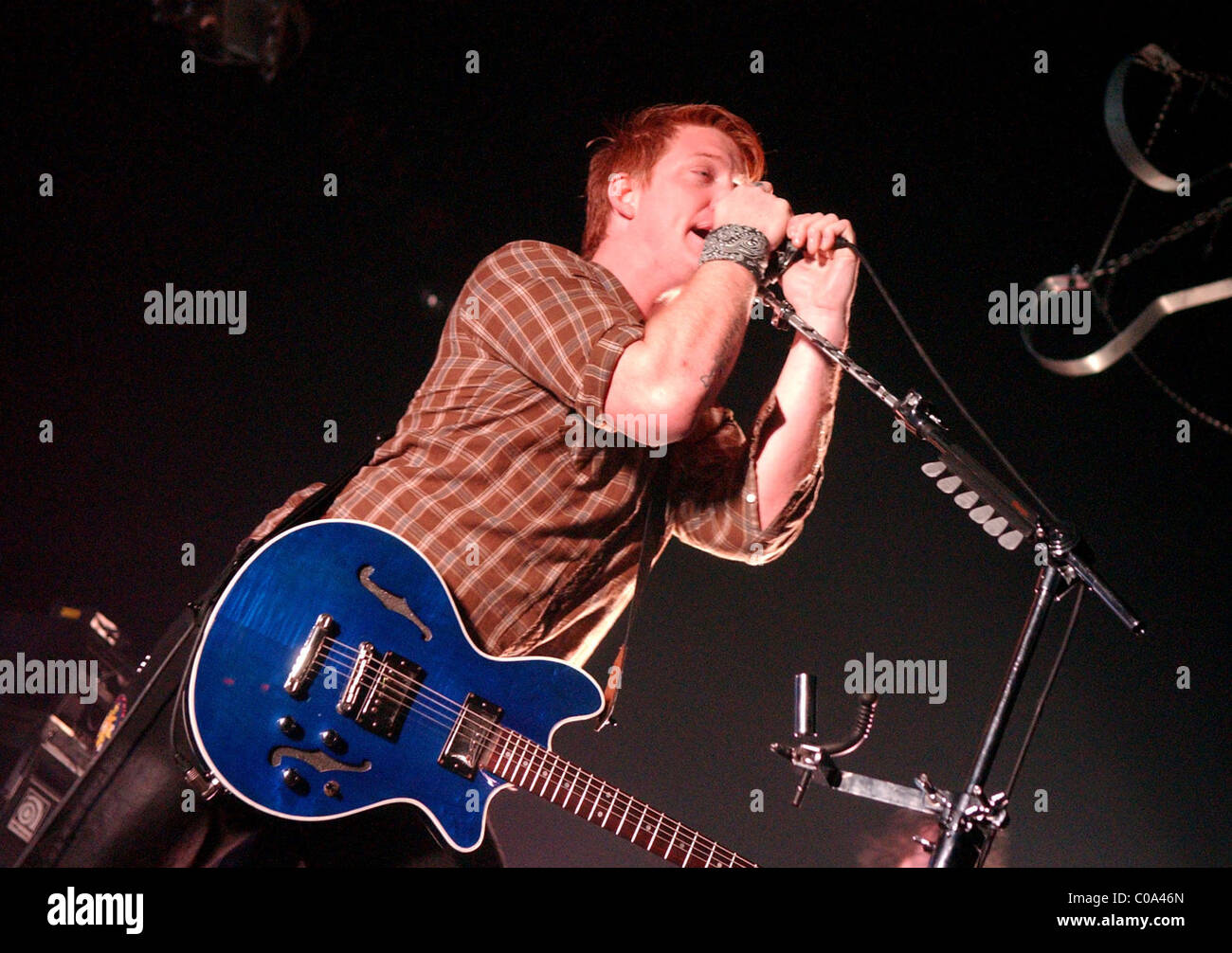 Josh Homme lead singer of Queens Of The Stone Age Play a sold out concert  held at the Heineken Music Hall. Amsterdam, Holland Stock Photo - Alamy