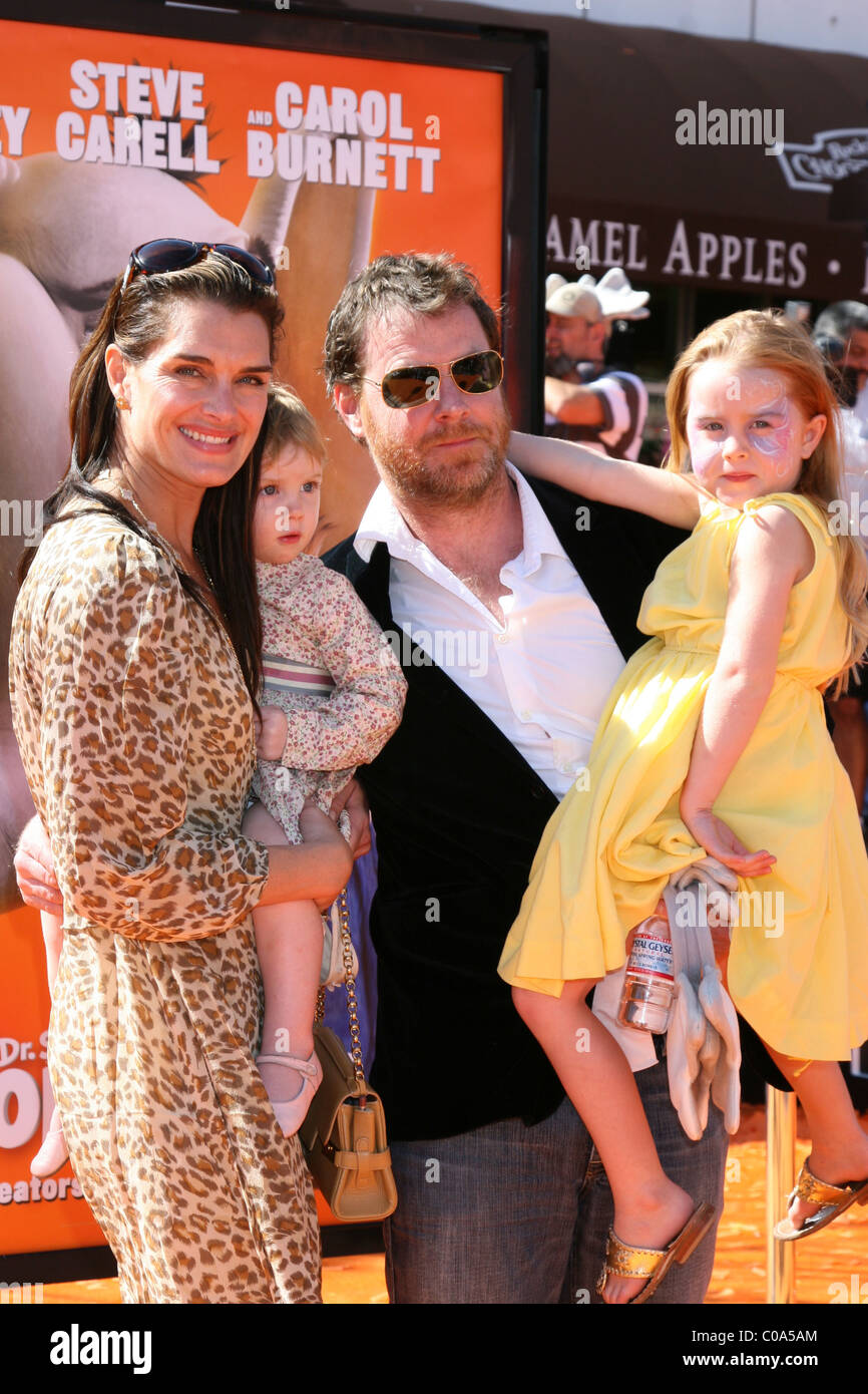 Brooke Shields, Chris Henchy and family 'Horton Hears a Who' premiere
