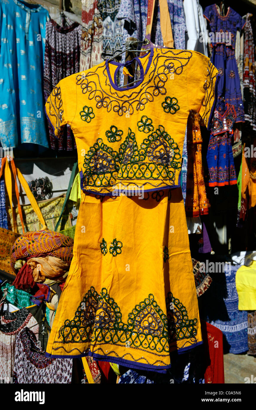 India, Rajasthan, Jaisalmer Brightly coloured Indian clothing Stock Photo