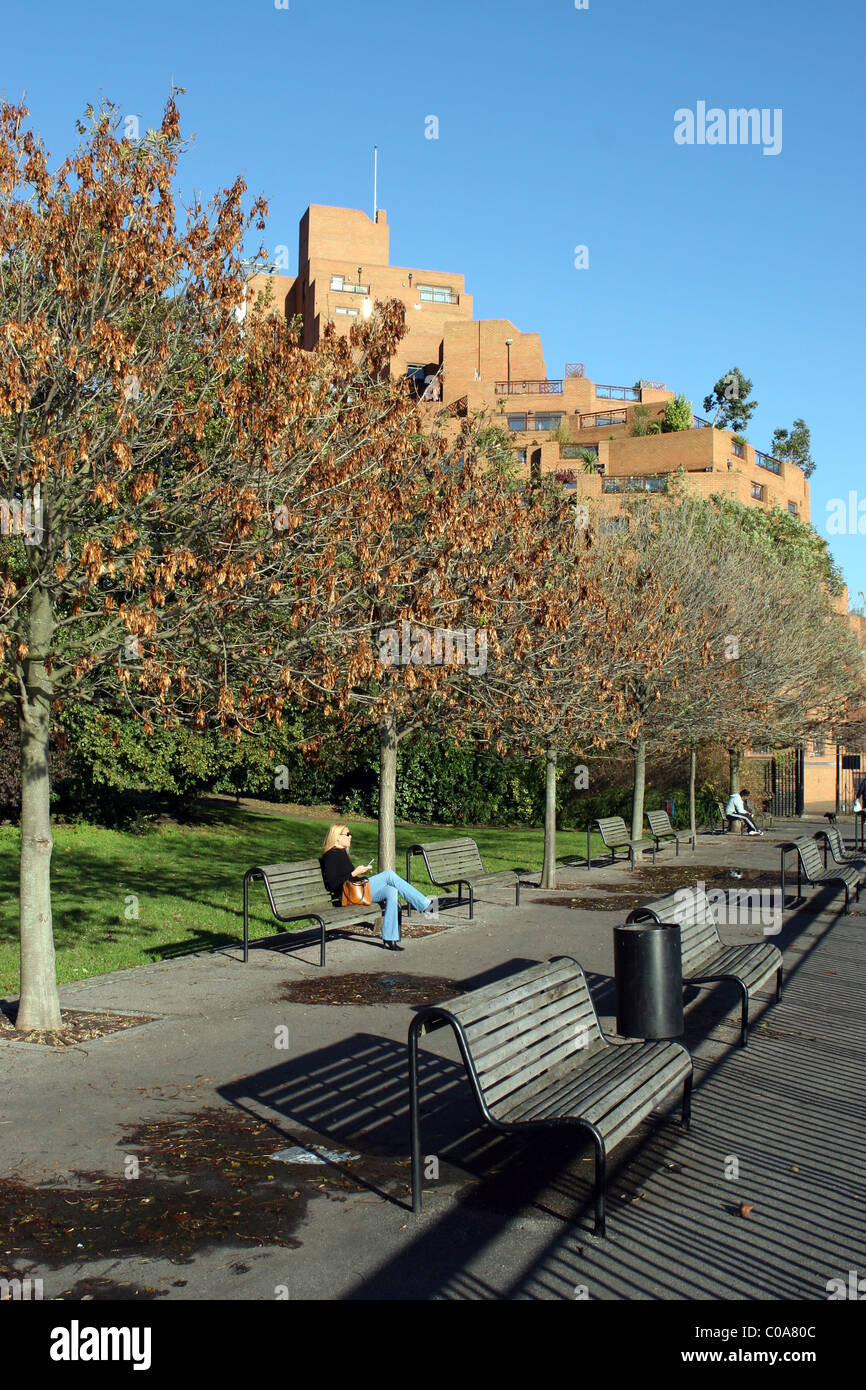 Free Trade Wharf apartment block from King Edward VII Memorial park