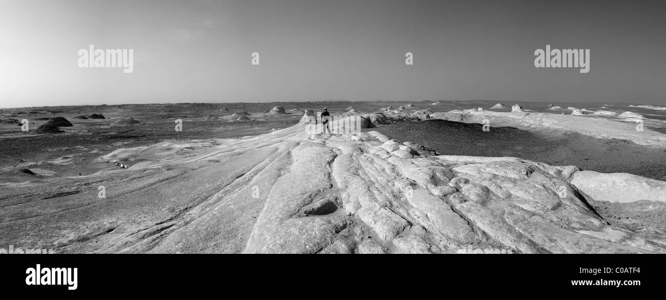 The Beautiful Rock Formations of the White Desert Egypt Stock Photo - Alamy