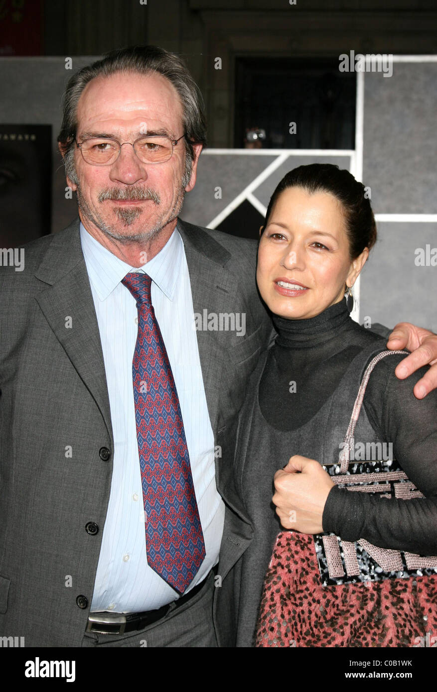 Tommy Lee Jones and wife Dawn Jones Premiere of 'No Country for Old Men' at  ArcLight Theaters - Arrivals Los Angeles Stock Photo - Alamy