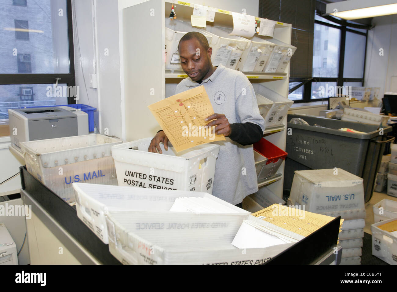 Workers In The Mail Room At A Major New York City Hospital Stock Photo Alamy