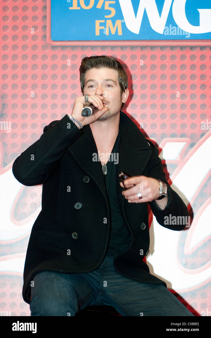 Robin Thicke at WGCI Chicago Radio Coca Cola Lounge Hosted by Radio  Personality Connie. Chicago, USA - 16.11.09 Stock Photo - Alamy