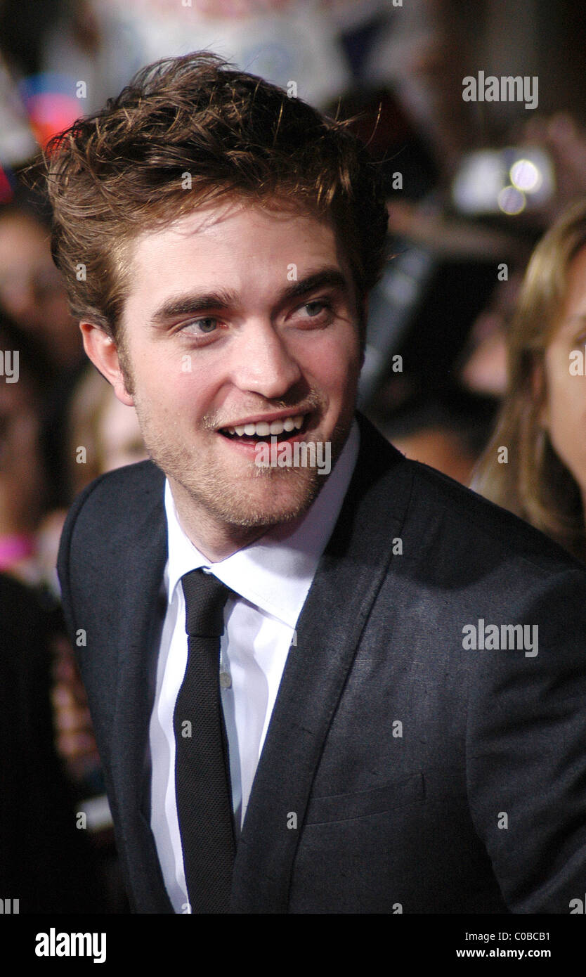 Robert Patterson Premiere of 'The Twilight Saga New Moon' at the Mann