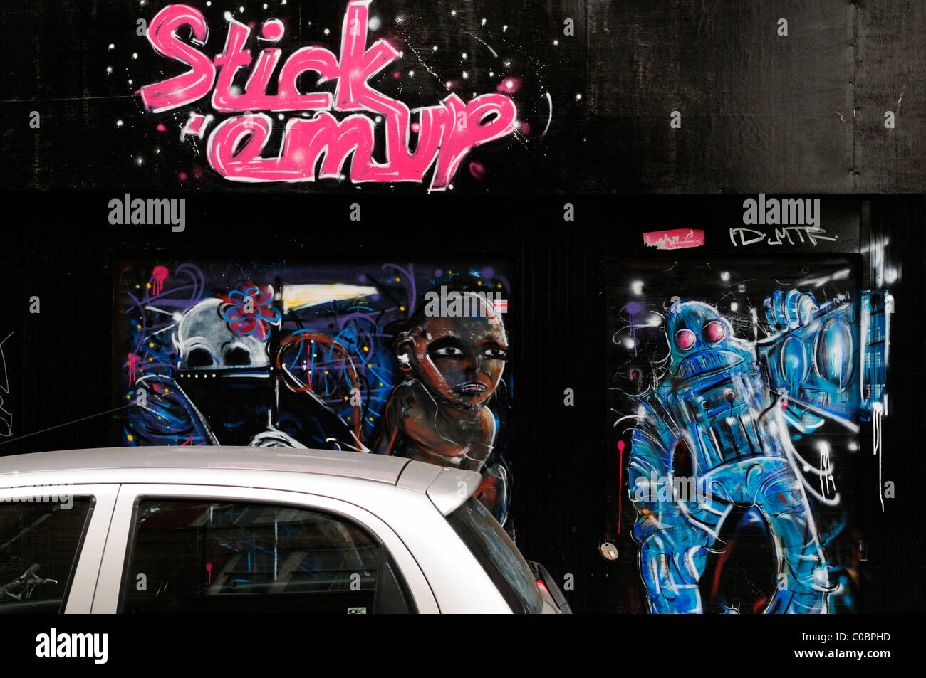 Urban mural hires stock photography and images Alamy