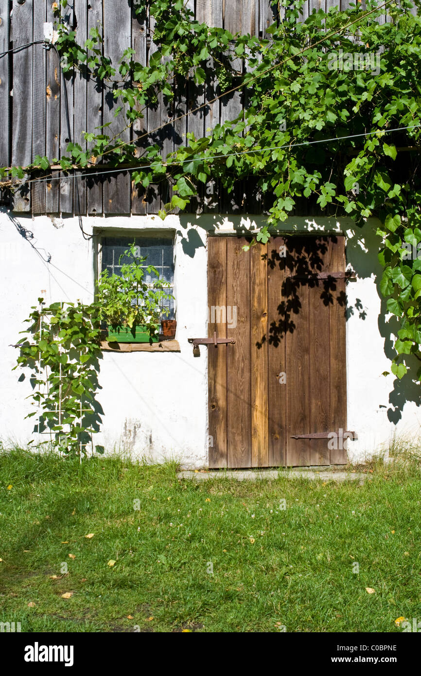 Old paneled door hi-res stock photography and images - Alamy