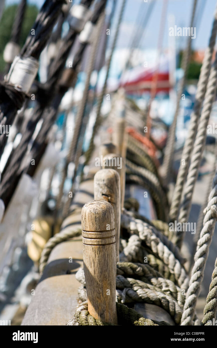 Tied ropes on a sailing ship Stock Photo - Alamy
