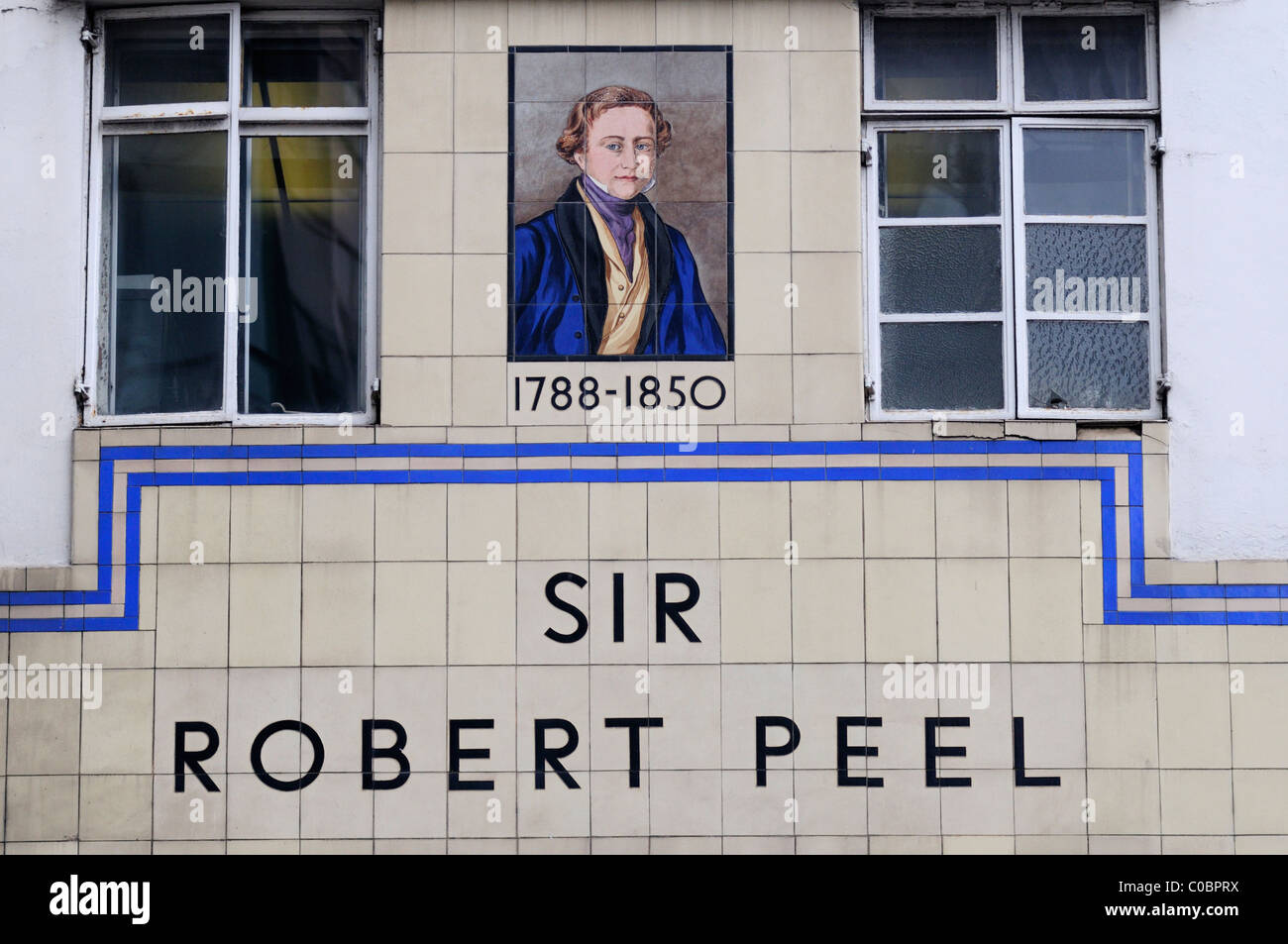 Portrait of Sir Robert Peel, Bishopsgate, London, England, UK Stock Photo