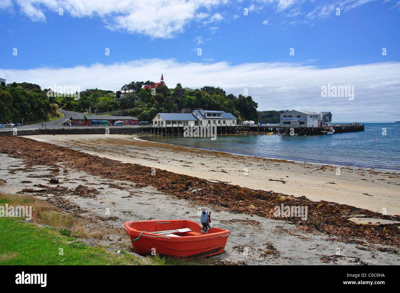 Beach waterfront, Halfmoon Bay, Oban, Stewart Island (Rakiura), Southland Region, New Zealand Stock Photo