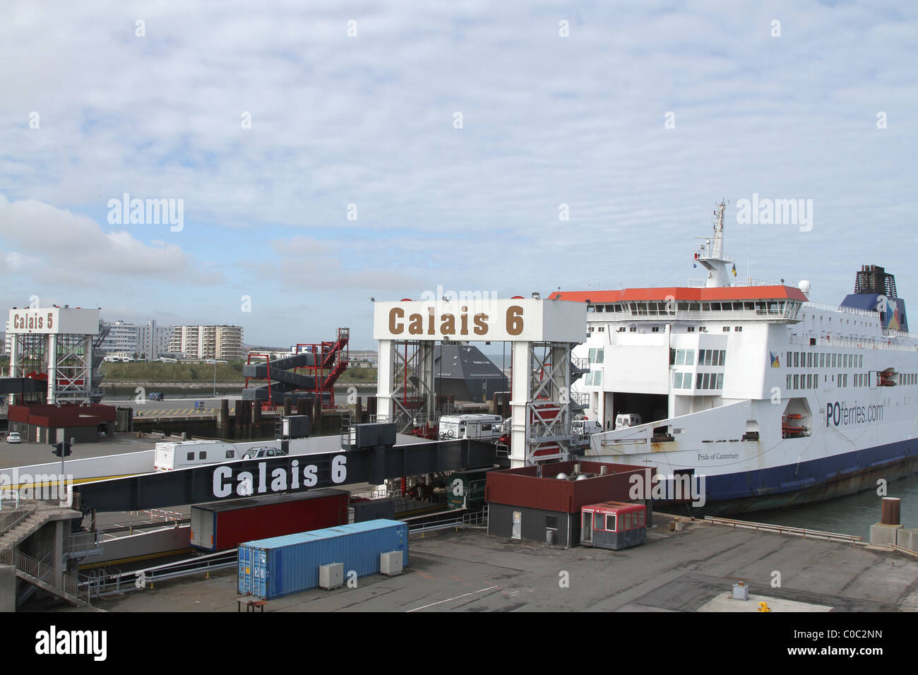 P&O car ferry loading at Calais port, France Stock Photo - Alamy