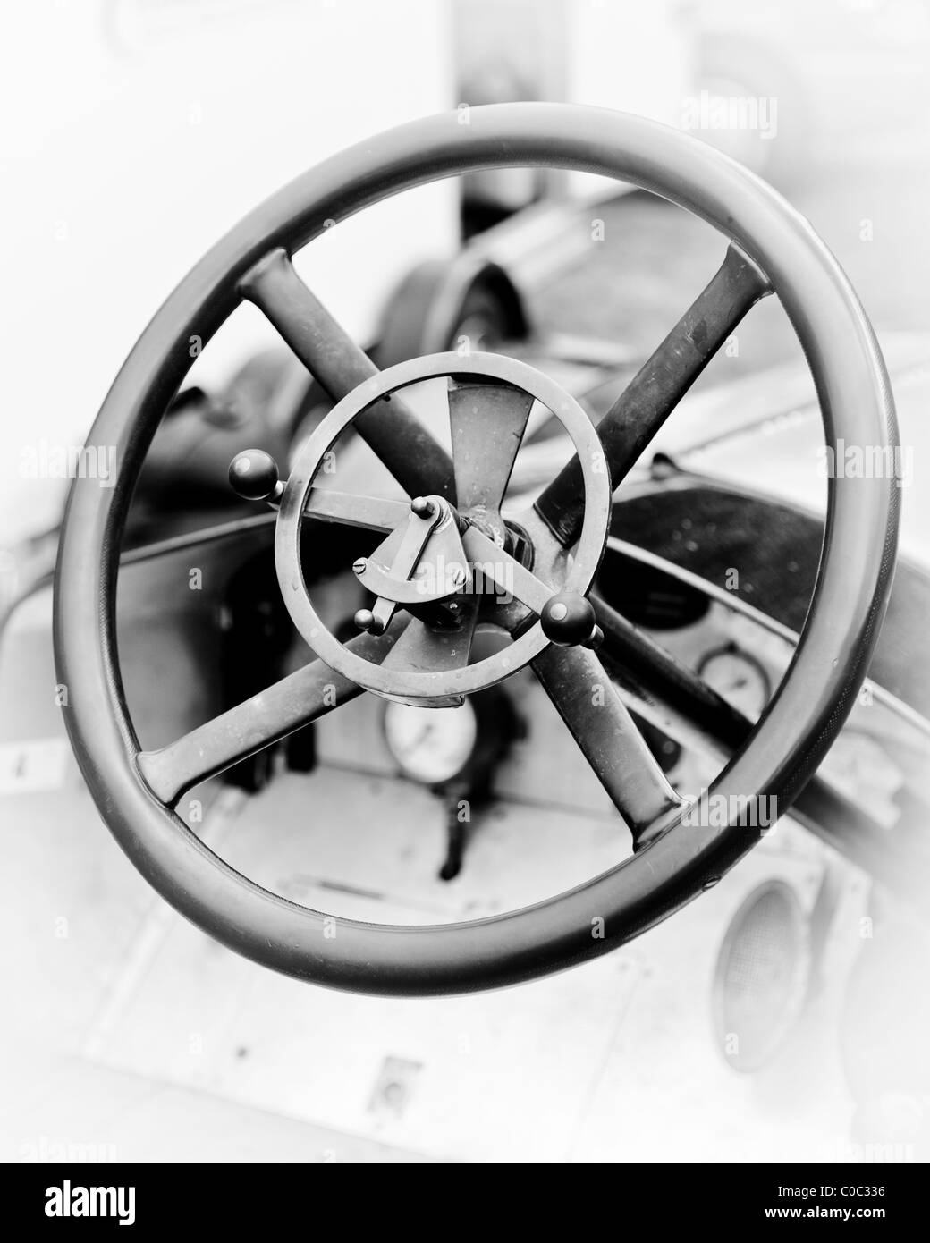 Vintage steering wheel hires stock photography and images Alamy