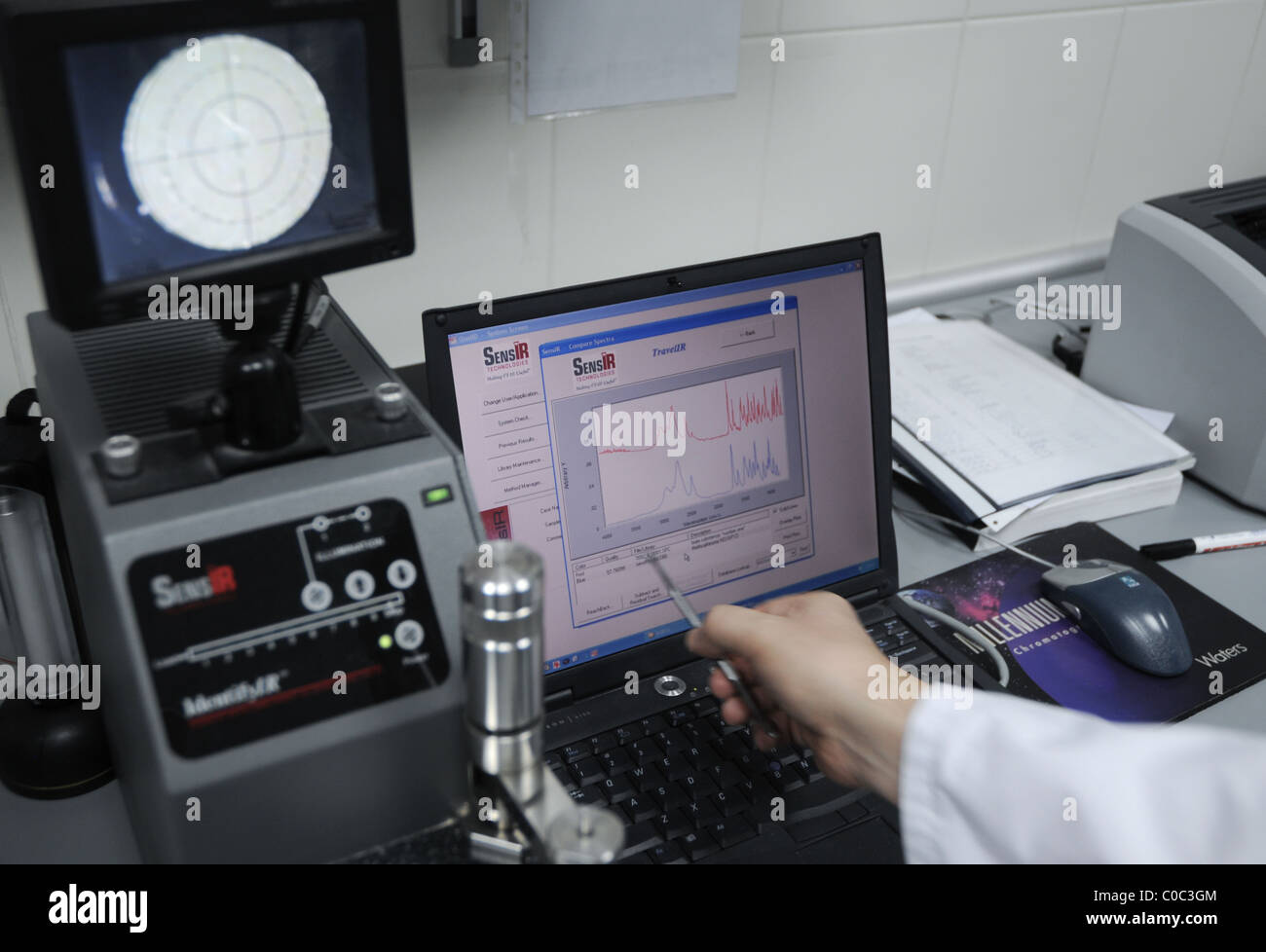 sensIR Infrared Spectrophotometer IR in The Central Forensic Laboratory of the Polish Police in Warsaw Stock Photo
