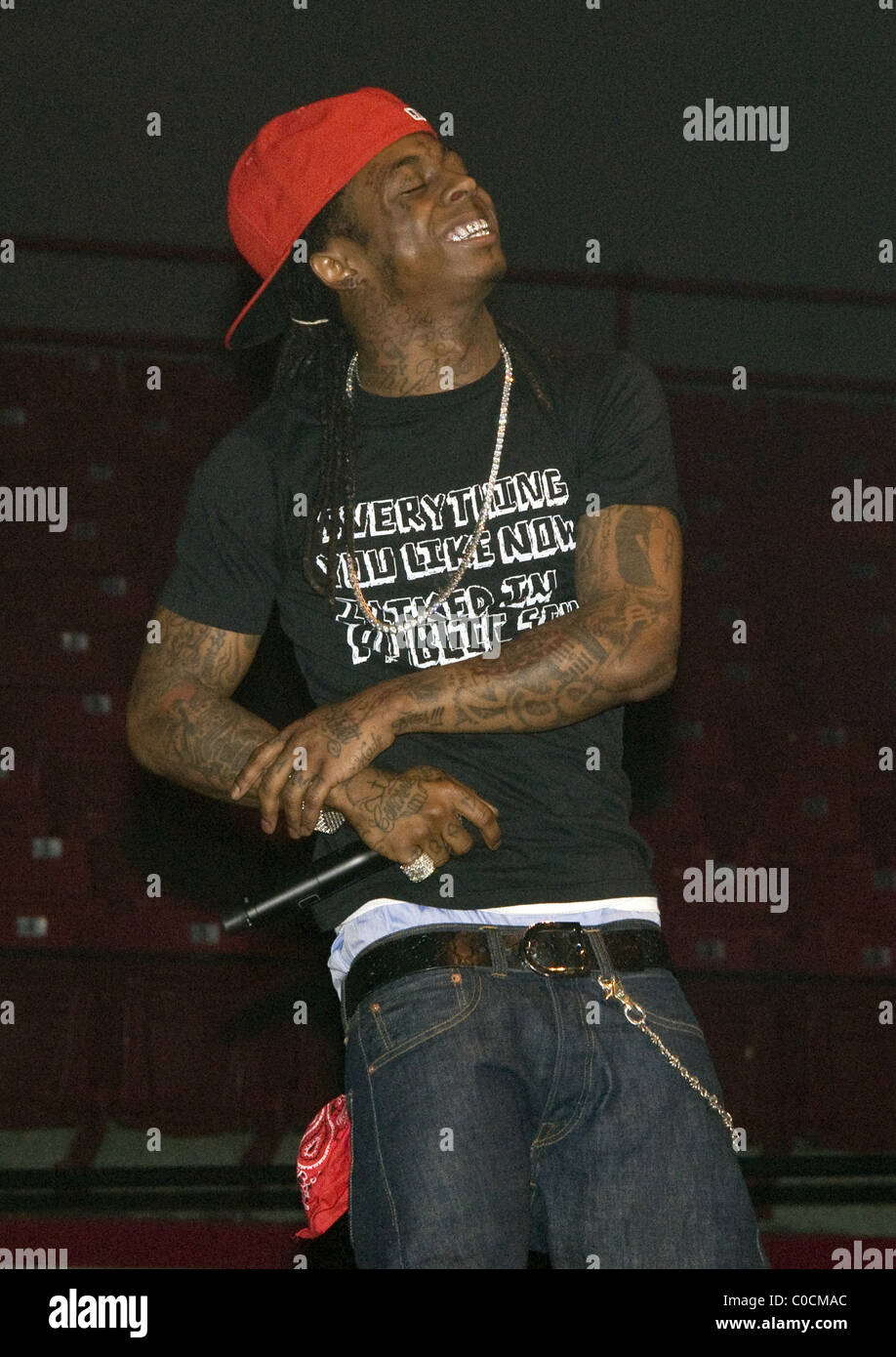 Lil Wayne Perform On Stage At Tha Poppin Bottles Concert At The Liacouras Center Philadelphia Pennsylvania 28 03 08 Stock Photo Alamy