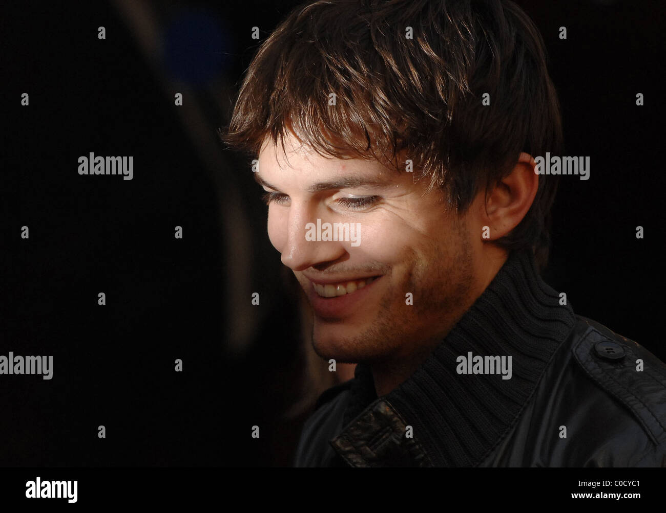 Ashton Kutcher at the premiere of 'What Happens In Vegas' at Odeon,Leicester Square London,England- 22.04.08  : Stock Photo