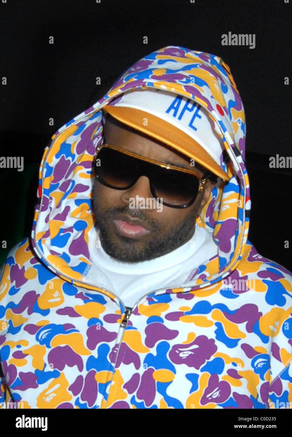 Jermaine Dupri outside Villa Lounge nightclub West Hollywood