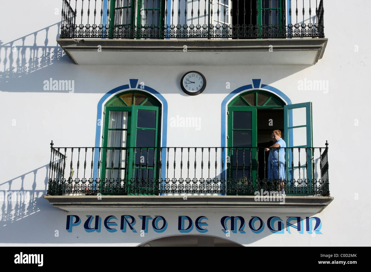 Mogan Sign Mogan sign puerto de hi-res stock photography and images - Alamy