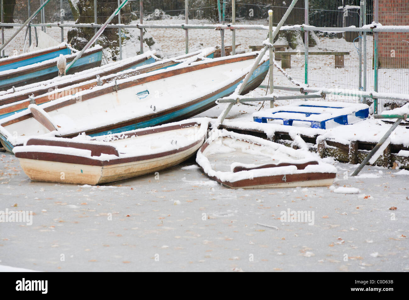 Rowing boats frozen into the water at Hollow Ponds Leytonstone East ...