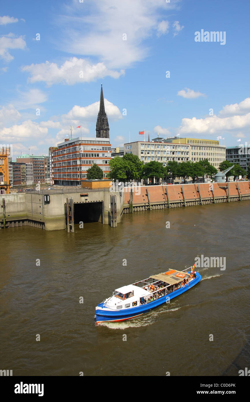 Elbe river in Hamburg Stock Photo - Alamy