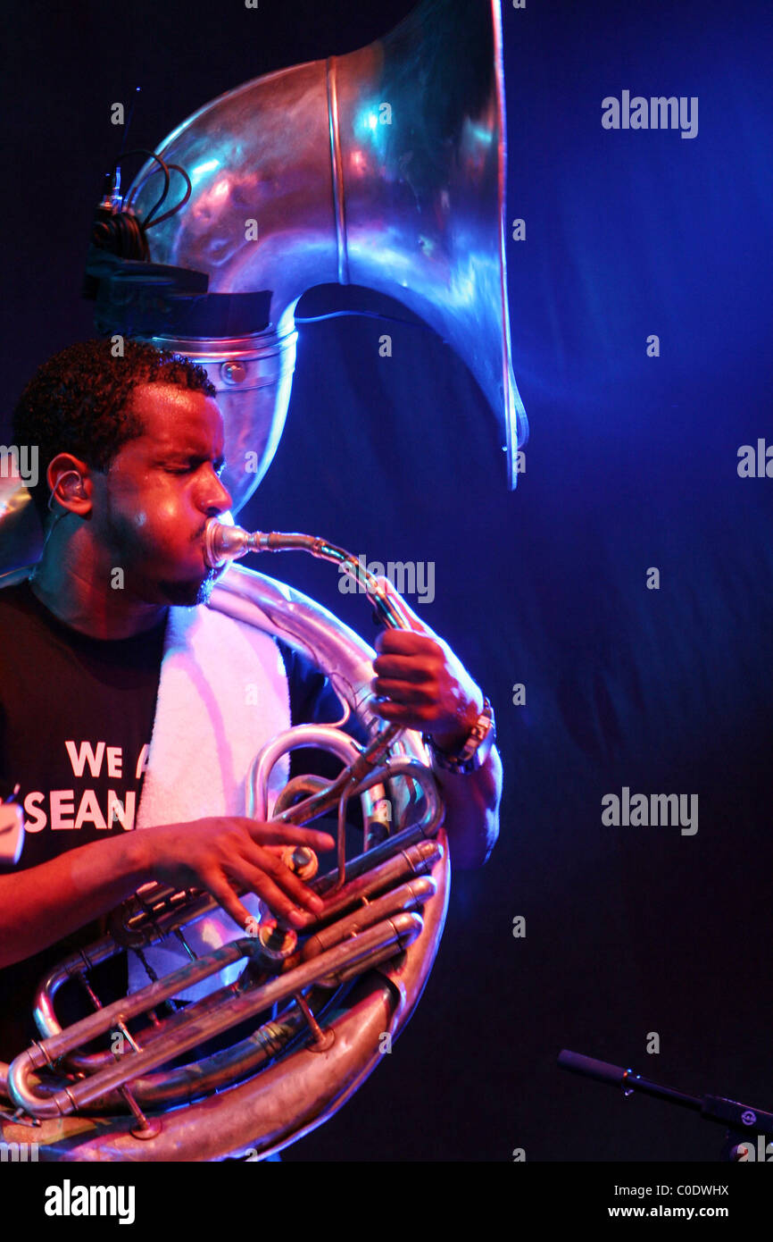 Damon "Tuba Gooding, Jr." Bryson of The Roots performing performing