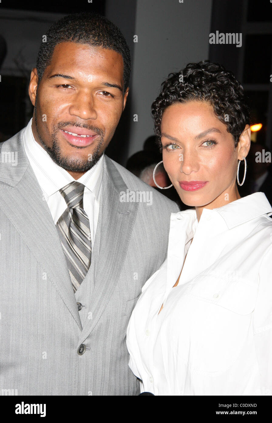 Michael Strahan And Nicole Mitchell Sport Museum Of America Opening Night Gala Arrivals New York City Usa 06 05 08 Pnp Stock Photo Alamy