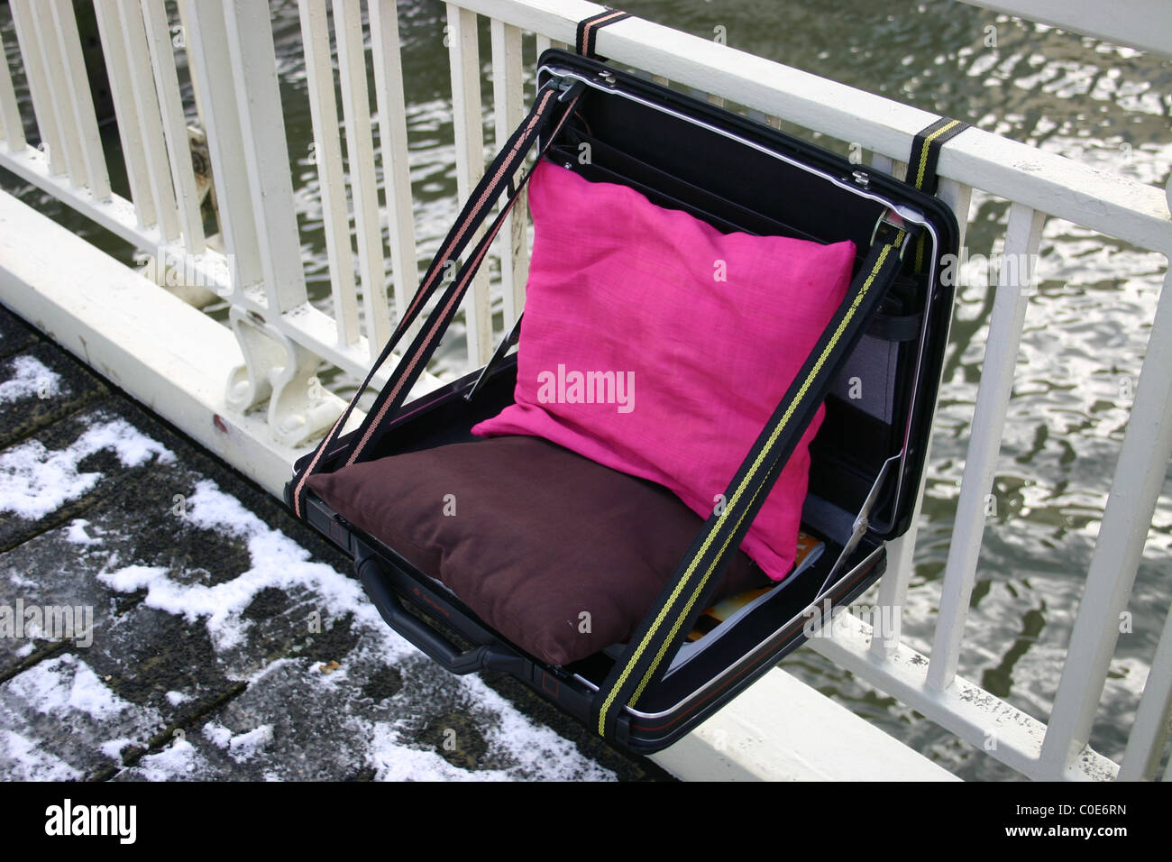 A CASE FOR A BRIEF BREAK A briefcase has been invented to allow its