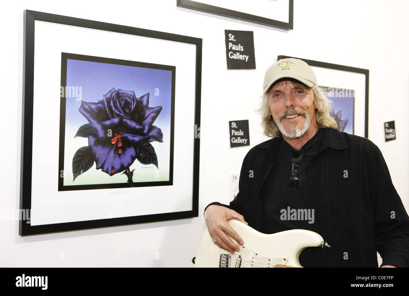 Scott Gorham of Thin Lizzy attends the launch of 195 limited edition signed  prints of Black Rose album cover at St. Pauls Stock Photo - Alamy