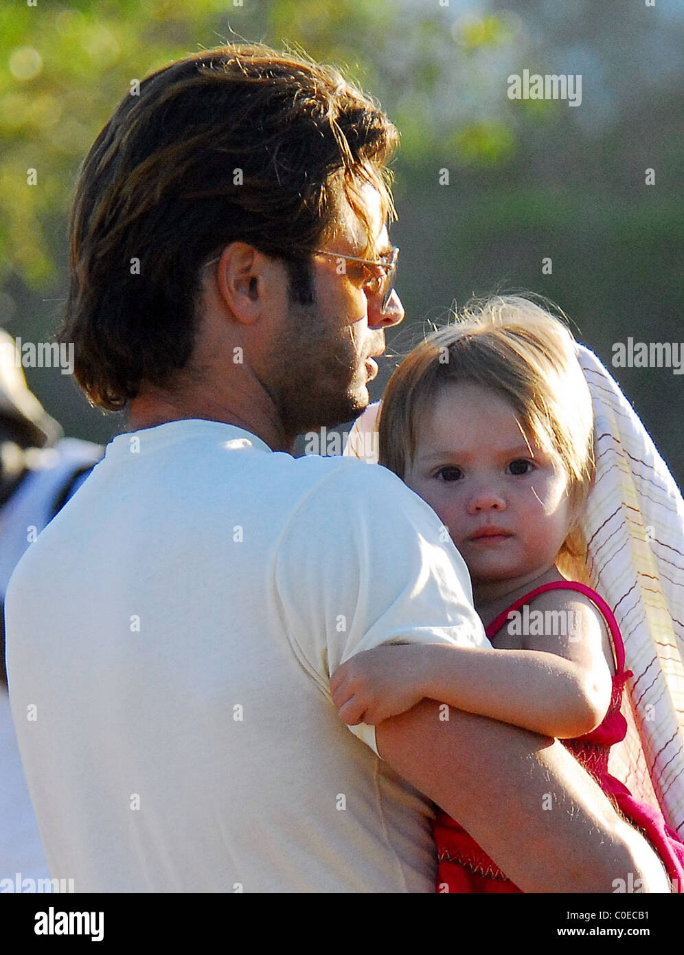 David Charvet with daughter Heaven Rain Charvet at Malibu Beach Malibu, California - 18.05.08 Stock Photo