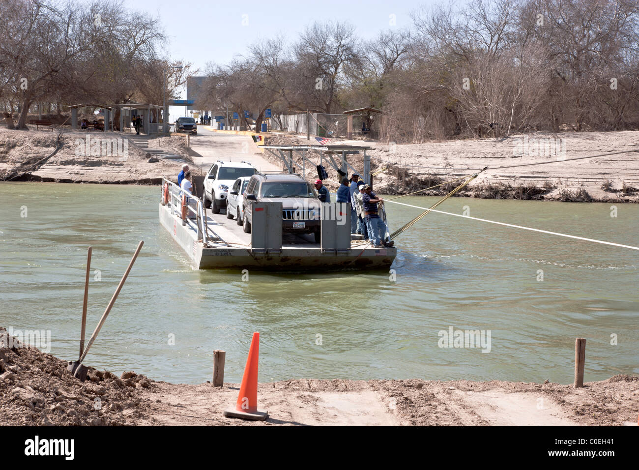 Los Ebanos handoperated ferry Stock Photo Alamy